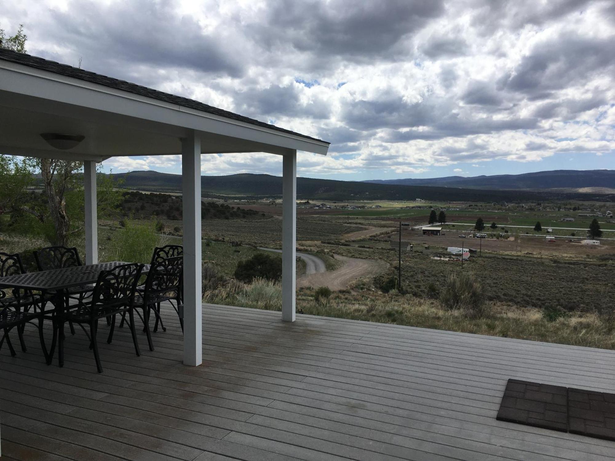 Hilltop Heaven - 5 Star Comfort And Views แพงกวิทช์ ภายนอก รูปภาพ